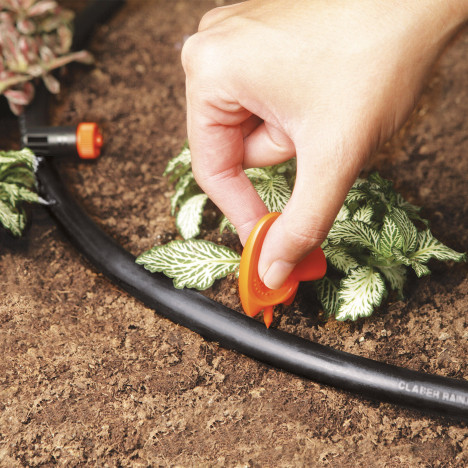 Caurumu veidotājs/atslēga